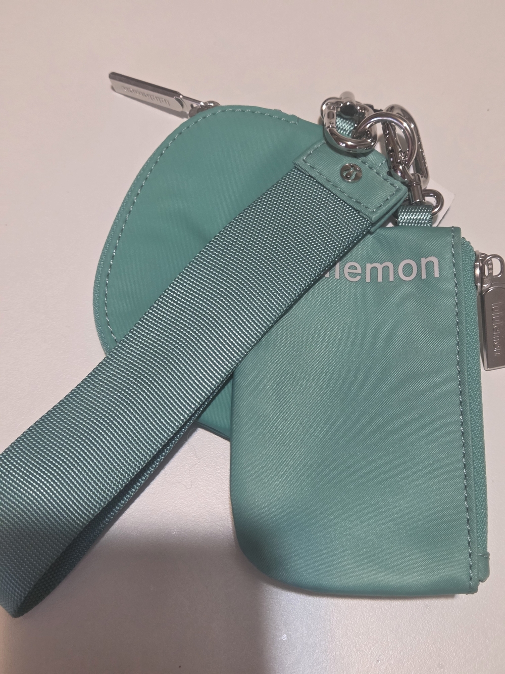 lululemon aqua zip pouch and cardholder set